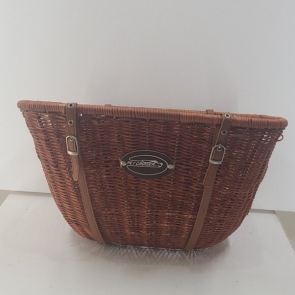 Pet Cruiser Wicker Cruiser™ Pet Bicycle Basket - Picture 1 of 12